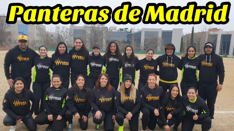 Las jugadoras de kickingball de las Panteras de Madrid.