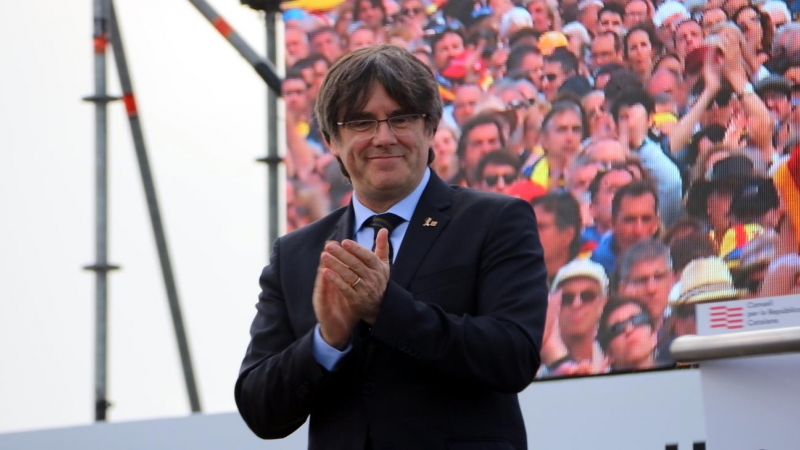 Pla mig de l'eurodiputat, Carles Puigdemont, després de pronunciar el seu discurs a l'acte del Consell per la República. Imatge del 29 de febrer del 2020. Eli Don | ACN