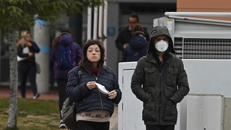 Hospital de Torrejón de Ardoz, donde se concentra el principal foco del coronavirus en Madrid. / FERNANDO VILLAR (EFE)