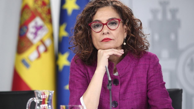 La ministra de Hacienda y Portavoz del Gobierno, María Jesús Montero, durante la rueda de prensa posterior al Consejo de Ministros. E.P./Eduardo Parra