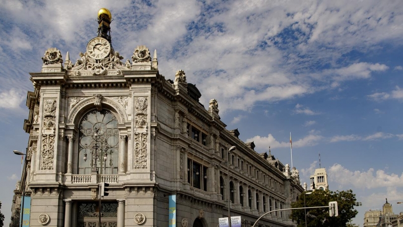 Fachada del edificio del Banco de España situada en la confluencia del Paseo del Prado y la madrileña calle de Alcalá. E.P./Eduardo Parra