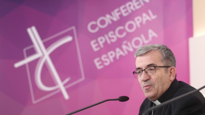 06/03/2020 - El secretario general y portavoz de la Conferencia Episcopal Española (CEE) y obispo auxiliar de Valladolid, Luis Argüello, en una rueda de prensa. / EUROPA PRESS