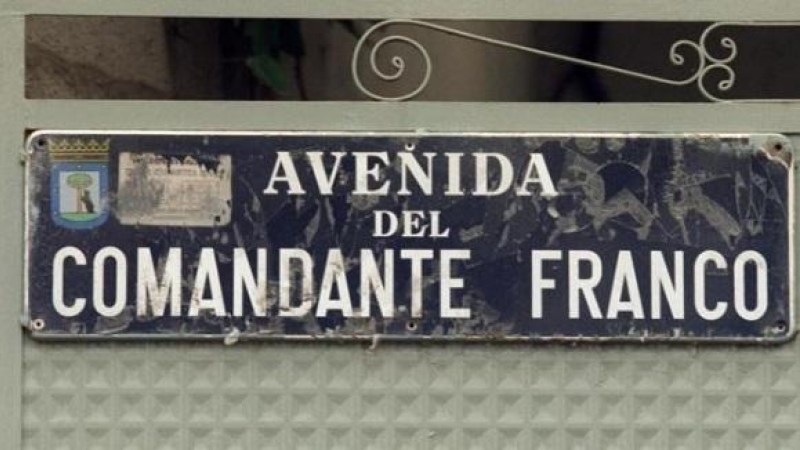 Una de las calles con índole franquista retirada de Madrid / EFE