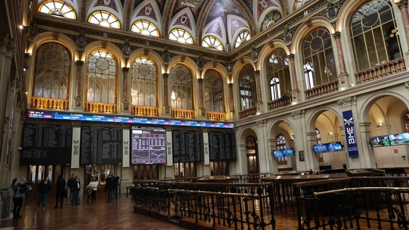 28/02/2020 - Interior del edificio de la Bolsa de Madrid, en una imagen de archivo. / EUROPA PRESS