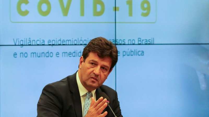 11/03/2020- El ministro de salud brasileño, Luiz Henrique Mandetta, calcula “20 semanas duras”, y asume que el sistema público de salud se va a ver superado. FABIO RODRIGUES POZZEBOM/ AGÊNCIA BRASIL.