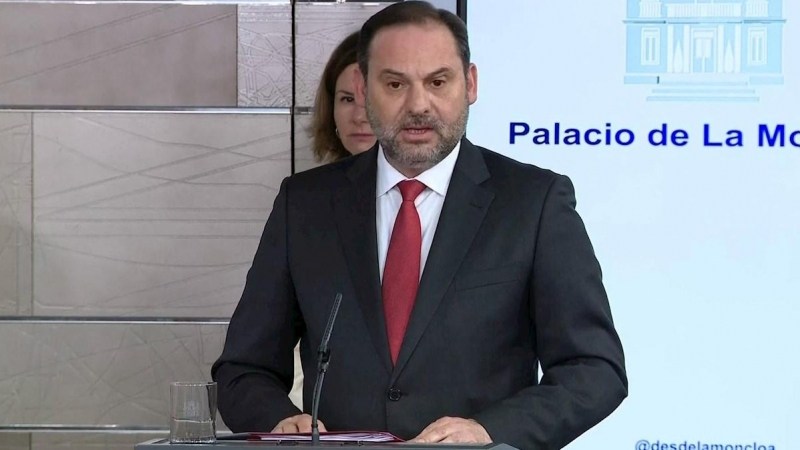 El ministro de Transporte José Luis Ábalos en rueda de prensa./ EFE