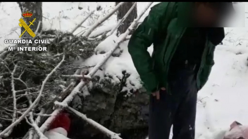 Rescatadas dos personas en Cotos que habían salido a la sierra pese a la prohibición