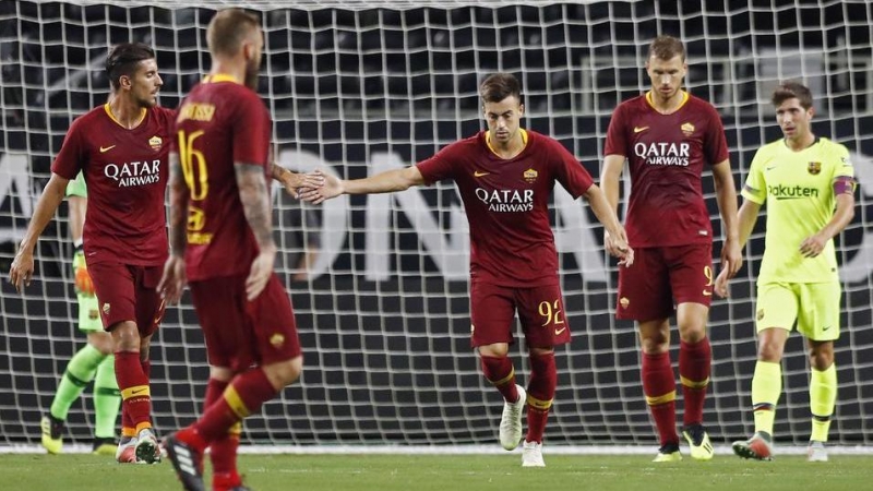 Jugadores de la AS Roma celebran un gol. EFE/Archivo