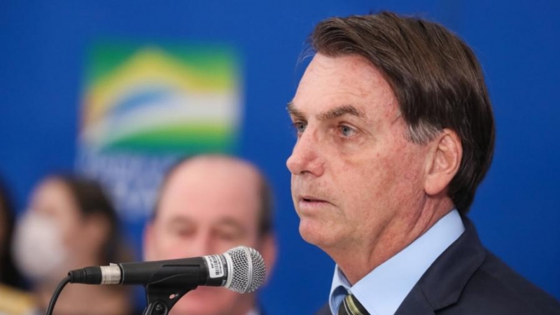 Jair Bolsonaro, presidente de Brasil, asiste a una conferencia de prensa. Brasil también ha cerrado la última de sus diez fronteras terrestres debido a la pandemia de coronavirus. EUROPA PRESS/Isac Nóbrega