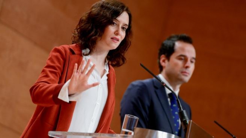 La presidenta de la Comunidad de Madrid, Isabel Díaz Ayuso junto a su vicepresidente Ignacio Aguado en una comparecencia conjunta. Fuente: CAM