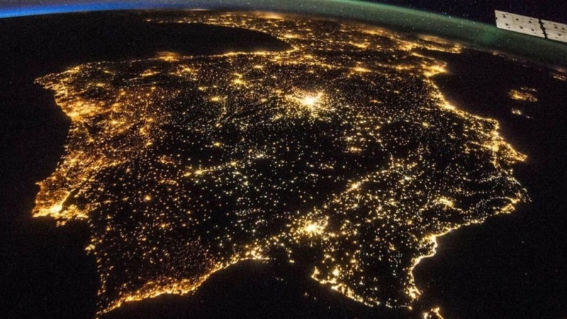 Imagen de España desde el satélite. / EFE