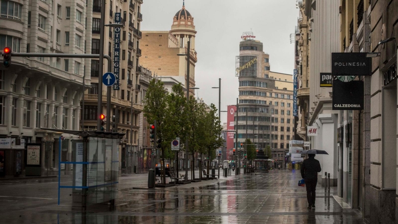 La Gran Vía de Madrid, desierta durante el estado de alarma decretado por el coronovirus, el 31 de marzo de 2020.-JAIRO VARGAS