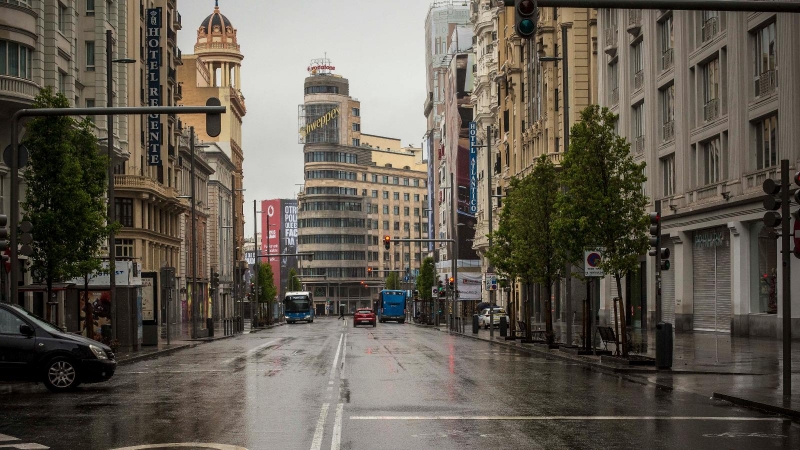 La Gran Vía de Madrid, desierta durante el estado de alarma decretado por el coronovirus, el 31 de marzo de 2020.-JAIRO VARGAS