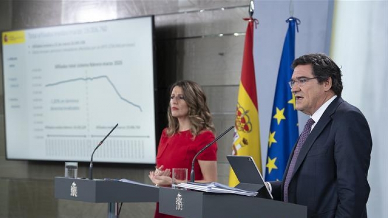 Los ministros de Inclusión y de Trabajo, José Luis Escrivá y Yolanda Díaz, presentaron este jueves los efectos de la pandemia en el mercado laboral.