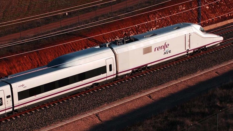 Renfe devolverá el importe de los 126.000 billetes vendidos para viajar entre este domingo y el 26 de abril