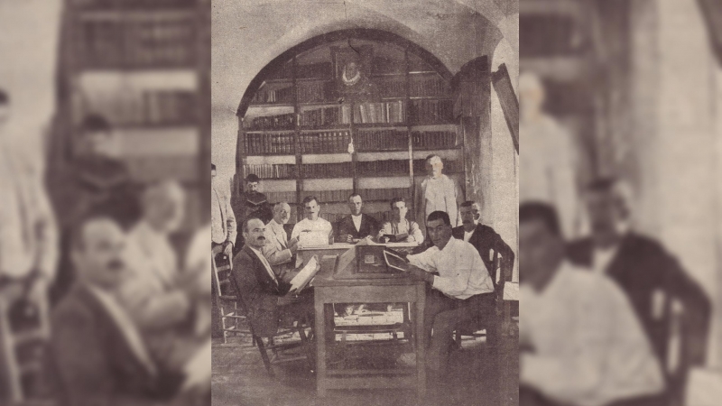Sala de lectura de la biblioteca, quemada en 1936 por sus libros “revolucionarios y herejes”. / Archivo Fernando Romero
