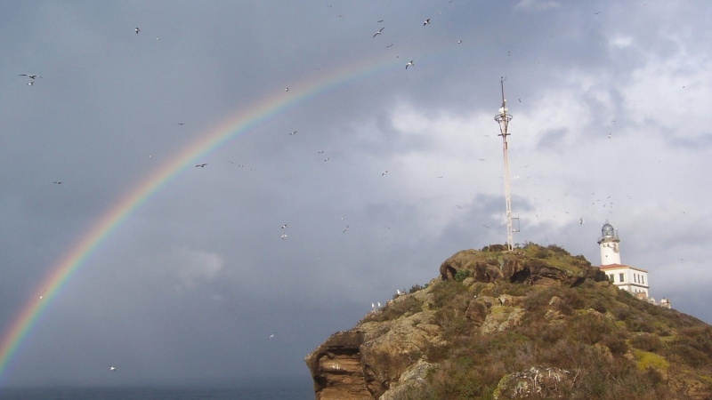 El faro de las columbretes, al final de la tormenta. - BRUNO SABATER