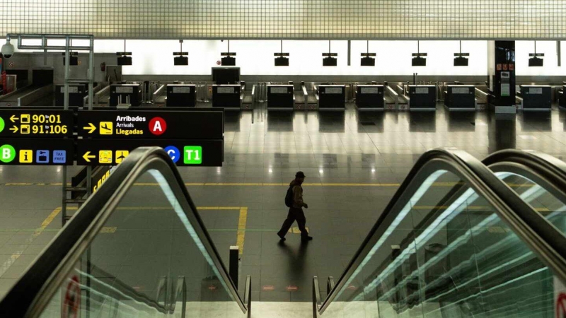 Aeropuerto Barcelona vacío