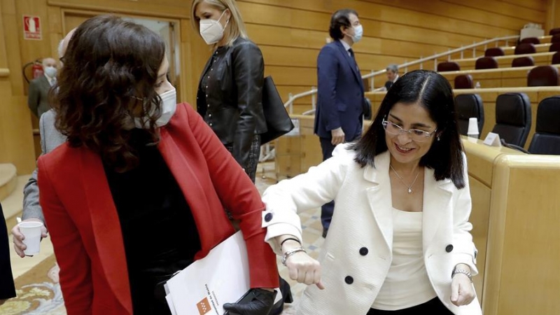 Isabel Díaz Ayuso y Carolina Darias en el Senado