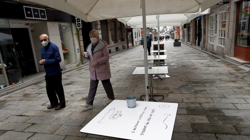 FERROL, 08/05/2020.- La hostelería ultima el retorno a la actividad aunque parte espera a la fase 2 y en Ferrol lo hace con el temor de que mas del 5% de sus establecimientos no reabran sus puertas según la asociación de hosteleros de la ciudad. En la ima