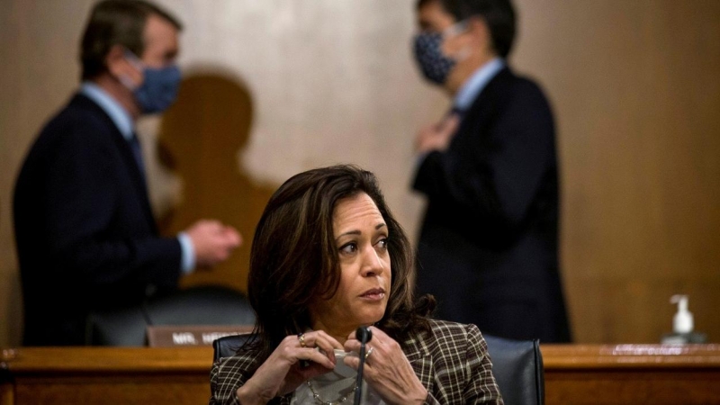 U.S. Sen. Kamala Harris (D-CA) listens to the testimony of Rep. John Ratcliffe (R-TX) during a Senate Intelligence Committee nomination hearing, on Capitol Hill in Washington, U.S., May 5, 2020. Gabriella Demczuk/Pool via REUTERS