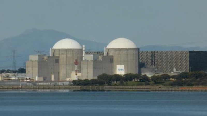 Imagen de la central Nuclear de Almaraz que sigue aún en activo./EFE