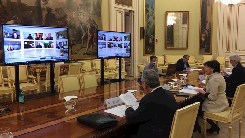 14/05/2020.- La ministra de Educación y Formación Profesional, Isabel Celaá (3d), participa en la Conferencia Sectorial telemática con los consejeros autonómicos para debatir cómo será el final del curso escolar afectado desde el pasado marzo por la crisi