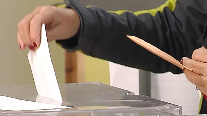 Feijóo y Urkullu convocan elecciones autonómicas el 12 de julio