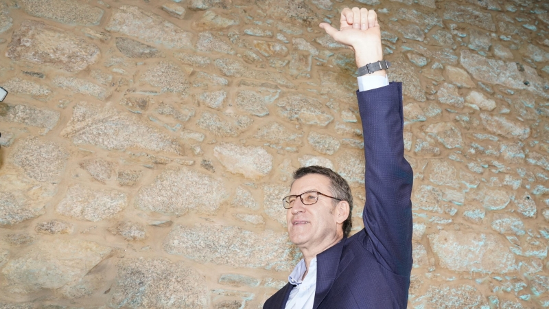 Foto del pasado mes de febrero del presidente de la Xunta de Galicia y del PP gallego (PPdeG), Alberto Núñez Feijóo, tras presidir la Junta Directiva del partido un día después de anunciar el adelanto electoral. E.P./Álvaro Ballesteros