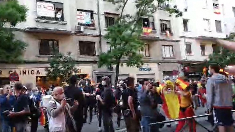 Imagen de la protesta frente a la sede del PSOE en Madrid.