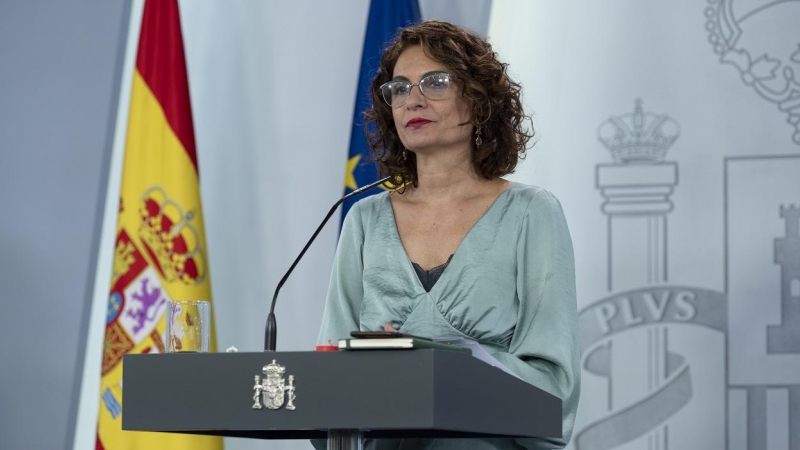 La ministra portavoz y de Hacienda, María Jesús Montero durante la rueda de prensa posterior al Consejo de Ministros celebrado en el Palacio de la Moncloa. E.P./Pool