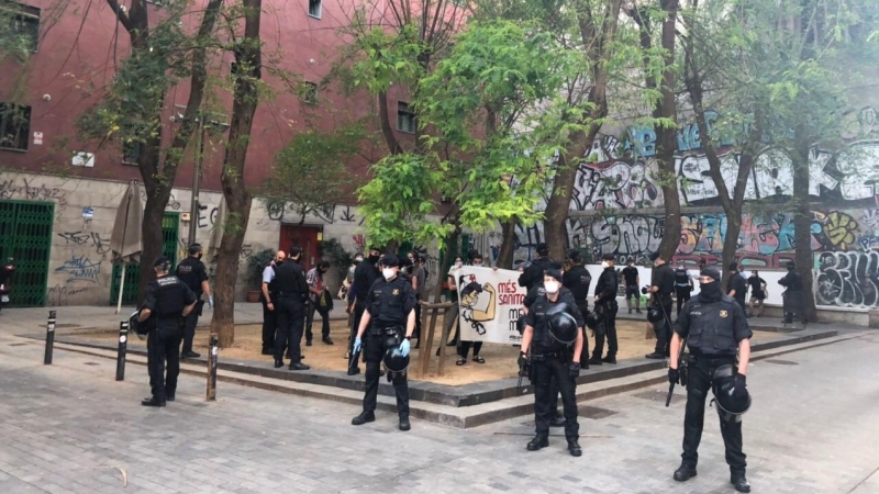 Imatge de les identificacions en les mobilitzacions a Barcelona amb el lema #RecuperemElsCarrers. CUP Nacional.