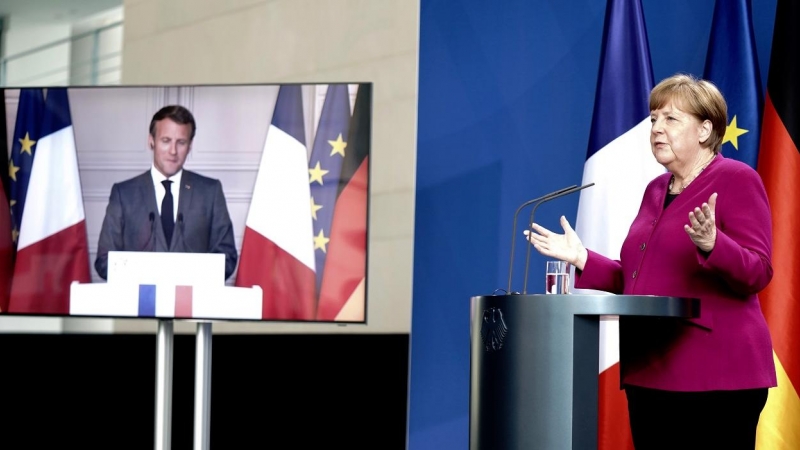 La canciller alemana Agela Merkel mantiene una rueda prensa conjunta por videoconferencia con el presidente de Francia, Emmanuel Macron, en Berlín. REUTERS/Kay Nietfeld/Pool