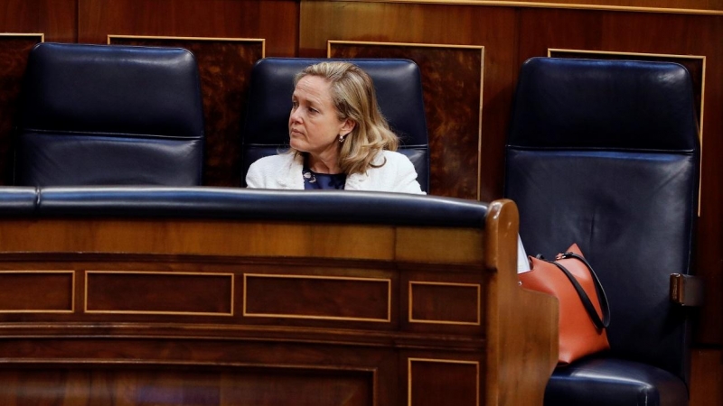 La ministra de Asuntos Económicos, Nadia Calviño, durante el pleno del Congreso que debate la quinta prórroga del estado de alarma. E.P./Pool