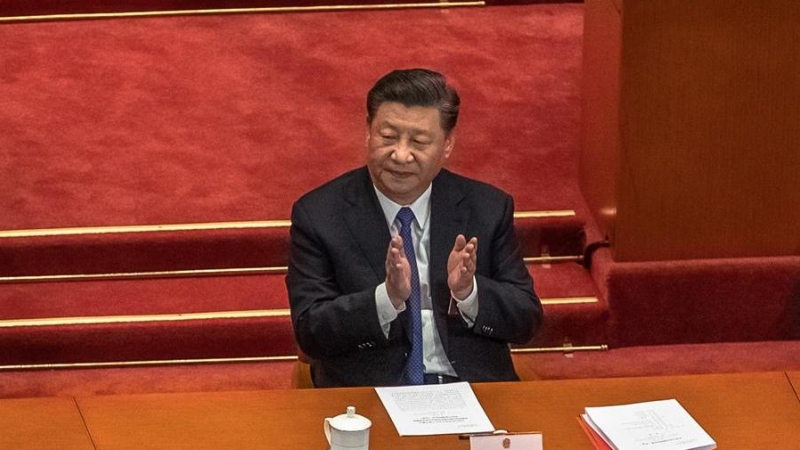 El presidente de China, Xi Jinping, durante la votación. / EFE