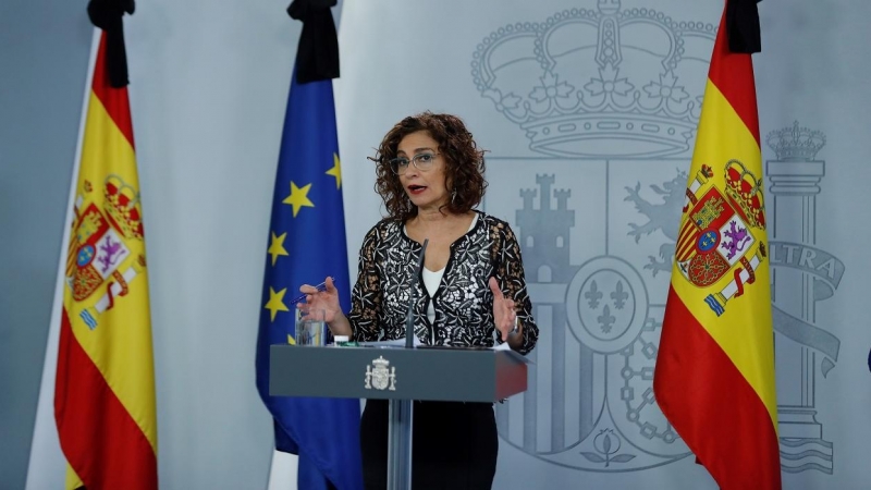 La ministra de Hacienda y portavoz del Gobierno, María Jesús Montero, durante la rueda de prensa tras el Consejo de Ministros. E.P./Pool