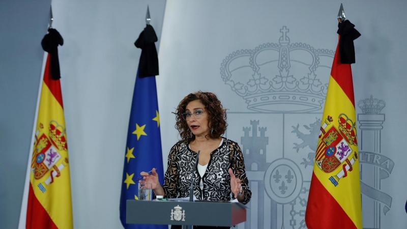 La ministra de Hacienda y portavoz del Gobierno, María Jesús Montero, durante la rueda de prensa tras el Consejo de Ministros. E.P./Pool