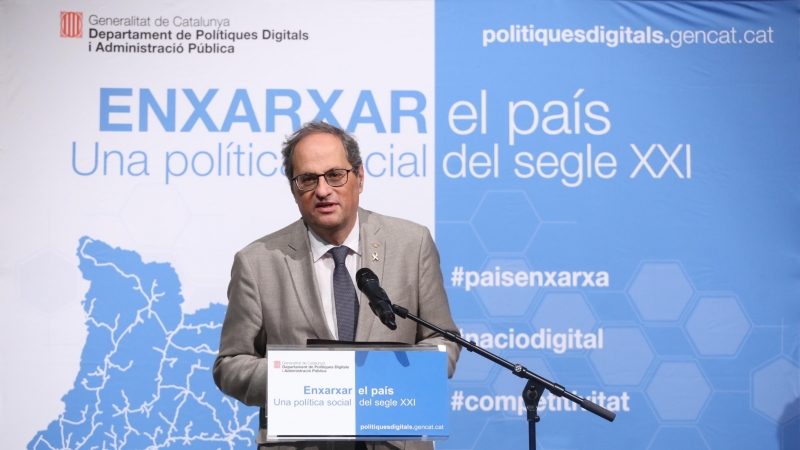 El president de la Generalitat, Quim Torra, durant la seva intervenció en un acte pel desplegament de la fibra òptica a Sant Mateu del Bages. JORDI BEDMAR