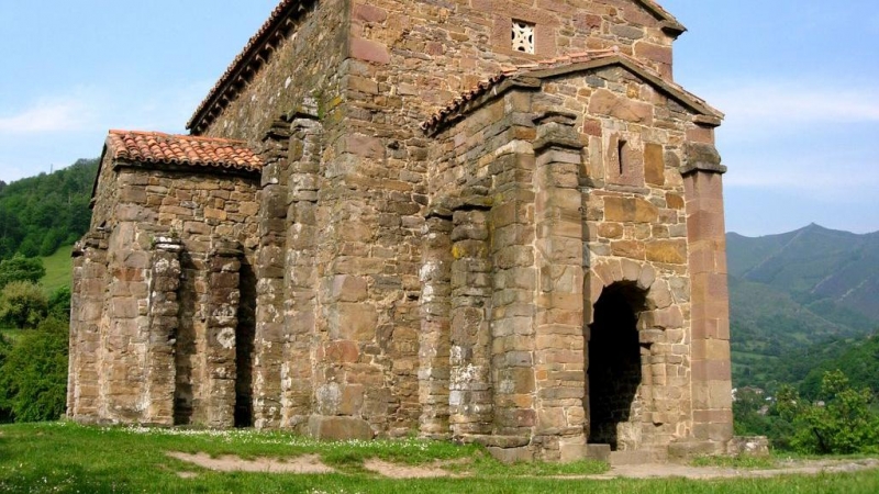 Santa Cristina de Lena, una de la joyas del prerrománico asturiano. WIKIPEDIA