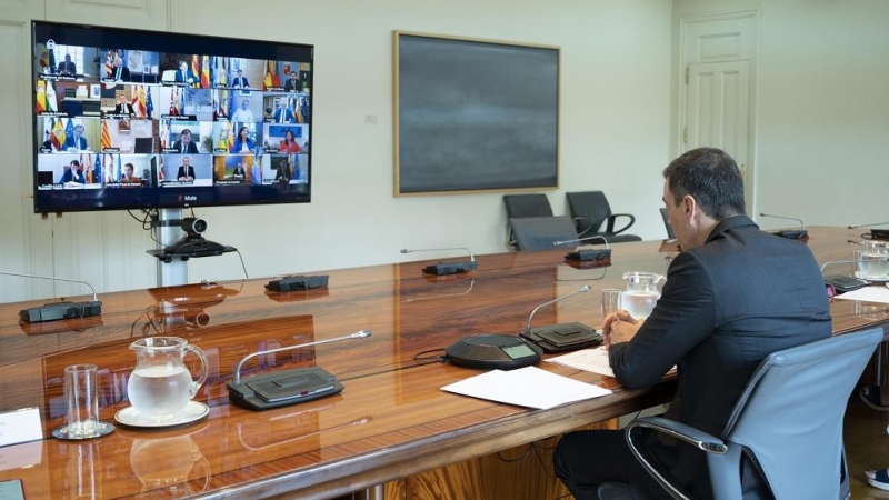 Pedro Sánchez, durante la reunión con los presidentes autonómicos. EUROPA PRESS.