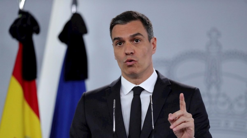 El presidente del Gobierno, Pedro Sánchez, durante la rueda de prensa en la que ha anunciado que pedirá una última prórroga del estado de alarma, tras su reunión con videoconferencia con los presidentes autonómicos, en el Palacio de la Moncloa de Madrid.