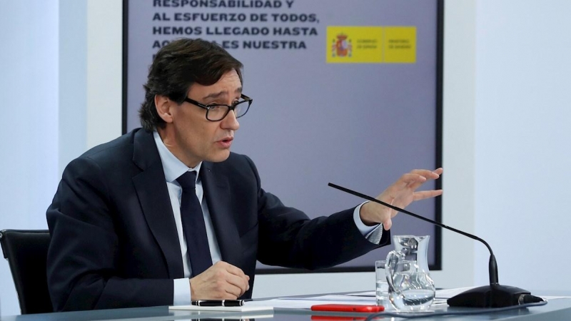 El ministro de Sanidad Salvador Illa comparece en rueda de prensa tras el Consejo de Ministros./ J.J. Guillén(EFE)