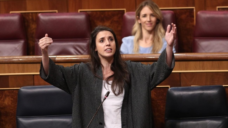 10/06/2020 - La ministra de Igualdad, Irene Montero, durante el pleno celebrado en el Congreso de los Diputados posterior a la sesión de Control donde el Ejecutivo. / EUROPA PRESS - E. PARRA