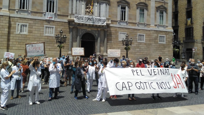 Una de les protestes del CAP Gòtic. TWITTER