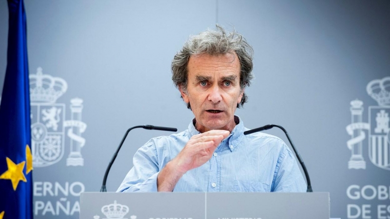 02/07/2020.- El director del Centro de Emergencias y Alertas Sanitarias, Fernando Simón, durante la rueda de prensa ofrecida este jueves en Madrid para hablar de los últimos datos de la evolución de la pandemia del coronavirus - EFE/Luca Piergiovanni