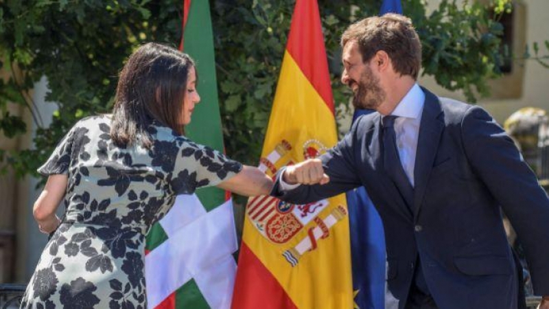 El presidente del Partido Popular, Pablo Casado, y la presidenta de Ciudadanos, Inés Arrimadas. EFE