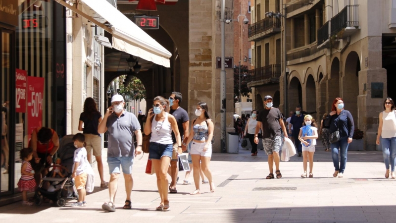 Una imatge de l'Eix Comercial de Lleida d'aquest diumenge. ACN / ANNA BERGA