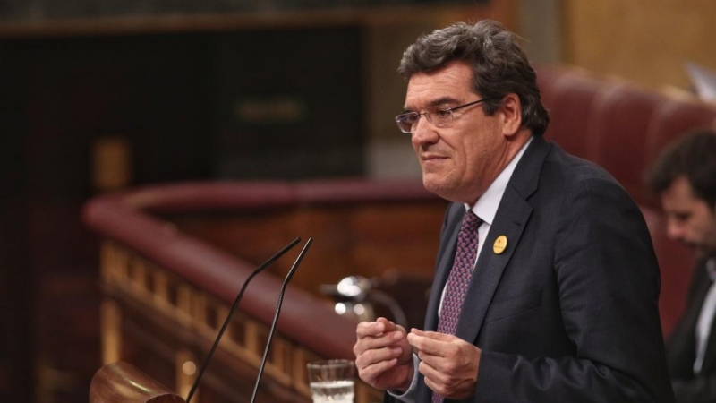 El Ministro de Inclusión, Seguridad Social y Migraciones, José Luis Escrivá, interviene durante el pleno celebrado en el Congreso de los Diputados donde han tratado el Real Decreto del Ingreso Mínimo Vital. EUROPA PRESS/E. Parra. POOL/Archivo