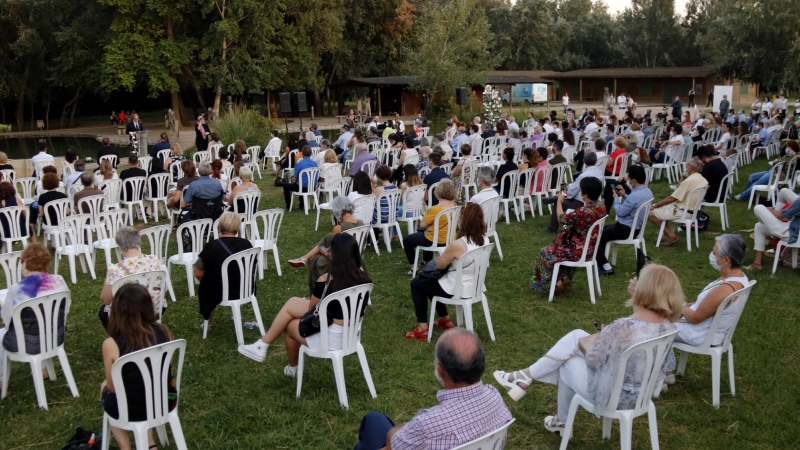 Pla general de l'acte d'homenatge a les persones que han mort durant la pandèmia del coronavirus a Lleida, el 27 de juny de 2020. ACN/Anna Berga