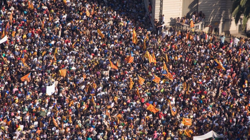 Una imatge de la manifestació contra la sentència de l'Estatut del 10 de juny de 2010. ÒMNIUM CULTURAL